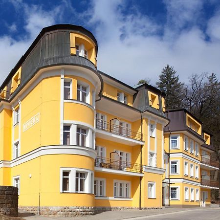 Riviera Hotel Luhačovice Kültér fotó